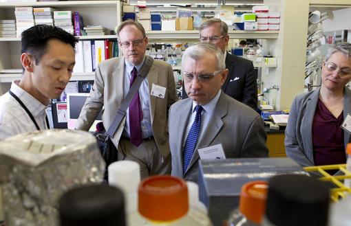 Superfund-sized research - Sen. Jack Reed and state and regional environmental and health leaders toured Superfund labs at Brown’s Laboratories for Molecular Medicine.
