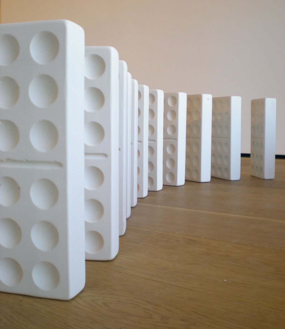 Kelli Rae Adams: Mizaru, Kikazaru, Iwazaru: Unfired porcelain, dimensions variable (2010)