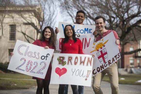 With Record Applications Brown Admits 2 566 To Class Of 2022